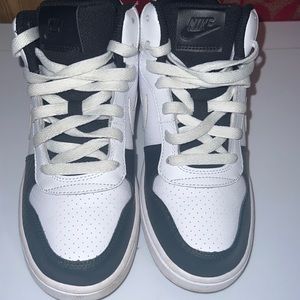 Boys black & white Nikes